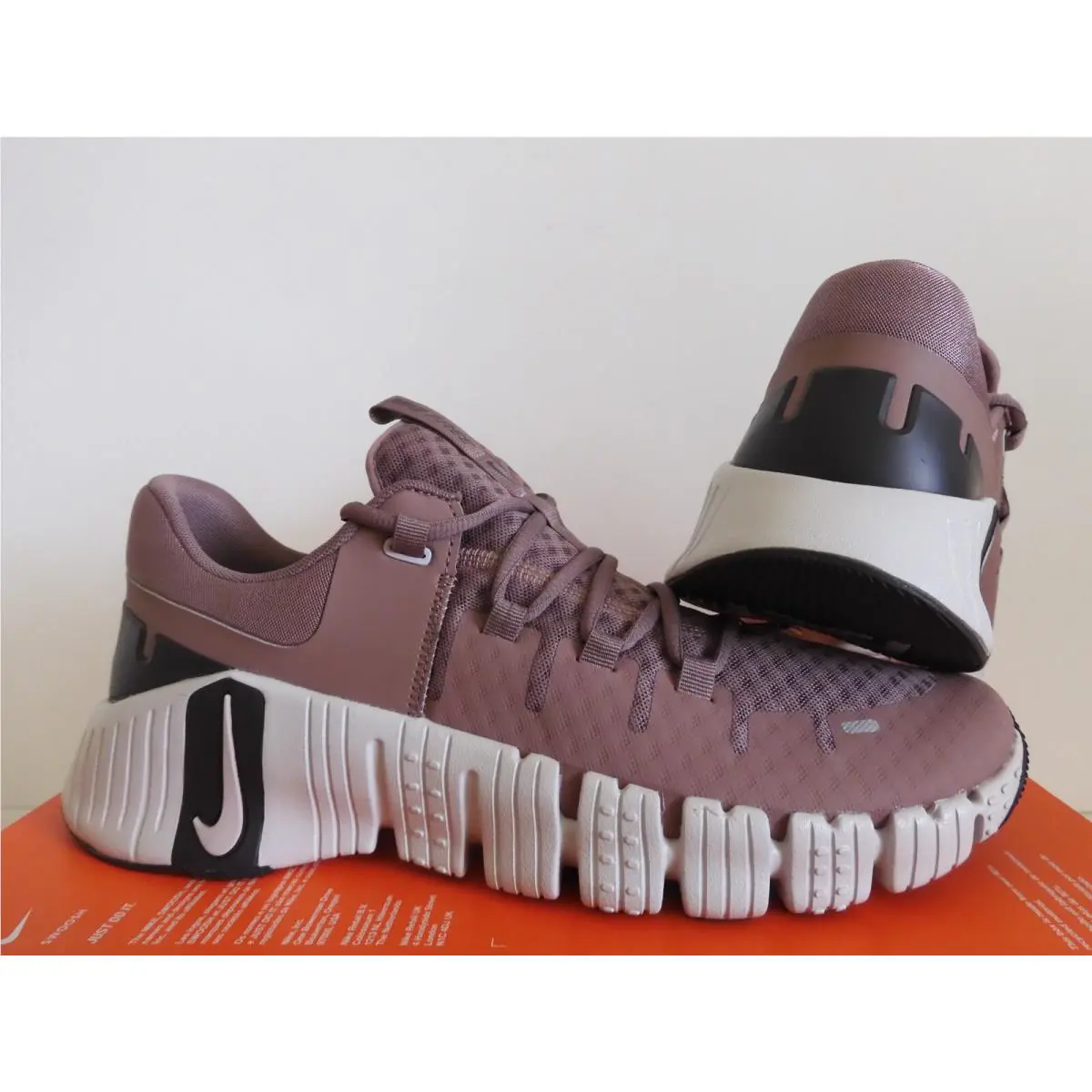 Nike shoes - Nike Free Metcon 5 - Free Metcon - DV3950-103 - Purple (UPC: 196974668619) 0