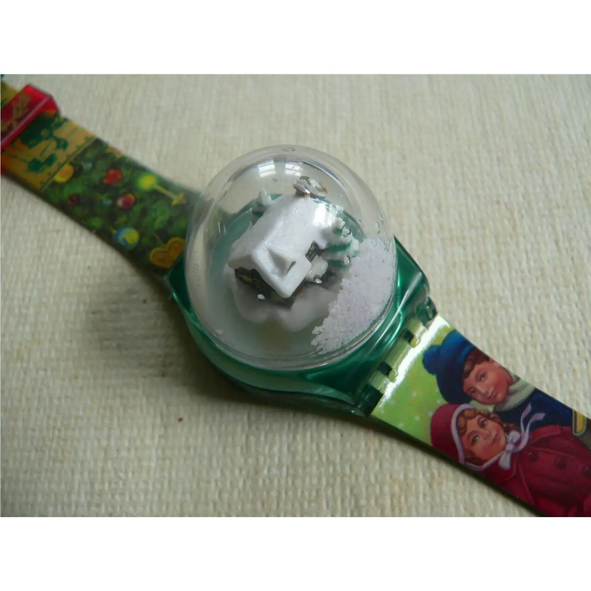 1995 Christmas Special Swatch Watch Magic Spell GZ148PACK