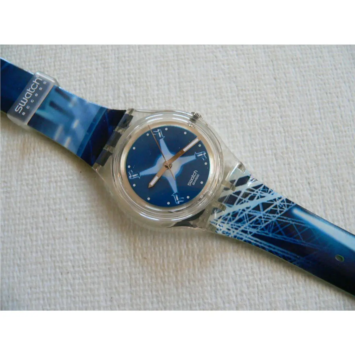 2007 Swatch Watch Obi Special Stade De Suisse 1 SKK2000