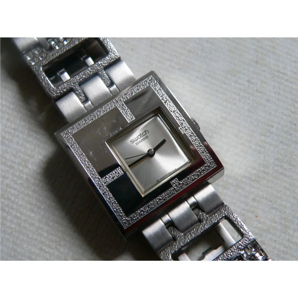 2008 Swatch Watch For Women Irony Square Mirror Time YUS100