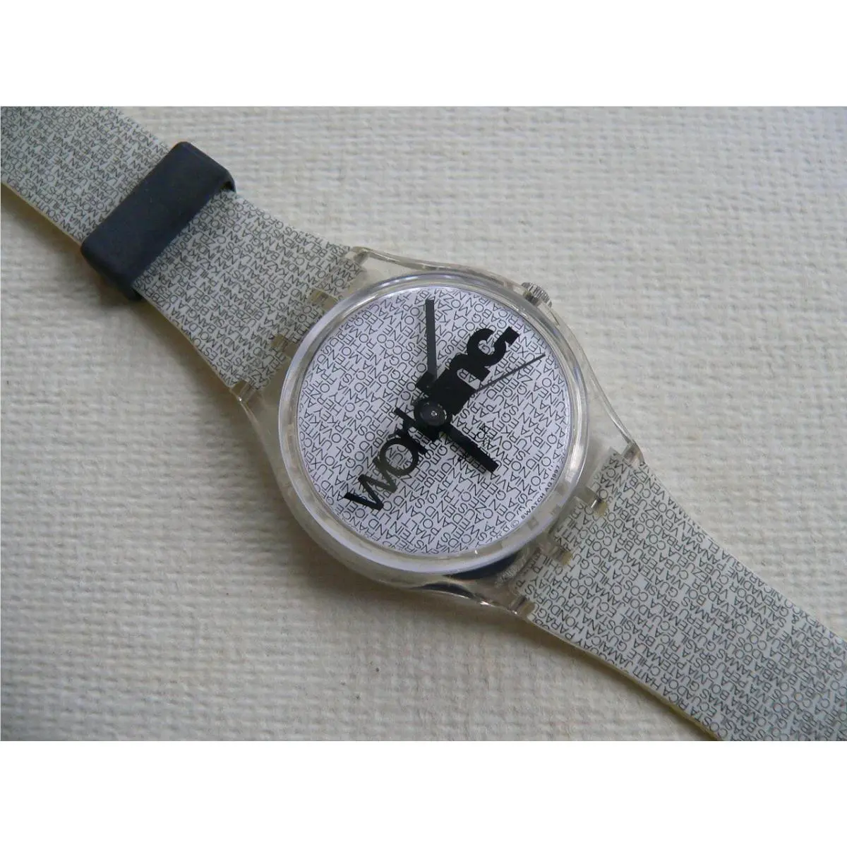 1998 Swatch Watch World Inc. GK264