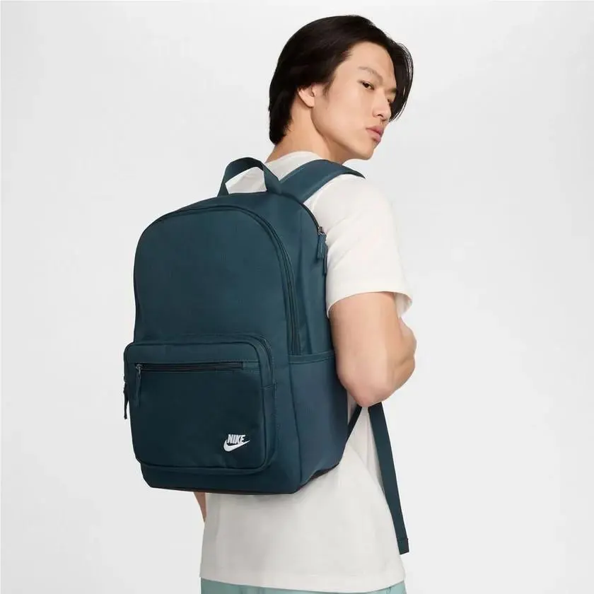 Nike Heritage Eugene Adult Unisex Backpack 23L School Travel Bag DB3300 478 - ARMORY NAVY/WHITE