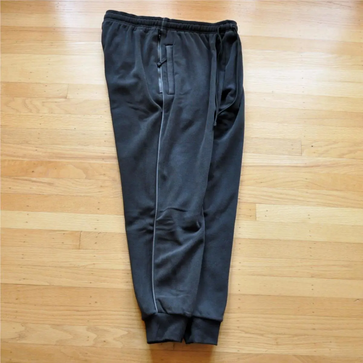 Nike clothing - Black 1