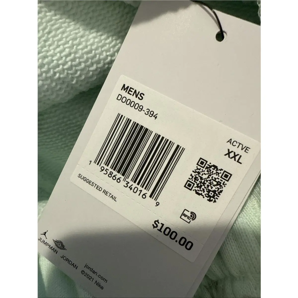 Nike clothing - Barely Green/Light Silver/Storm Red (UPC: 0195866340169) 7