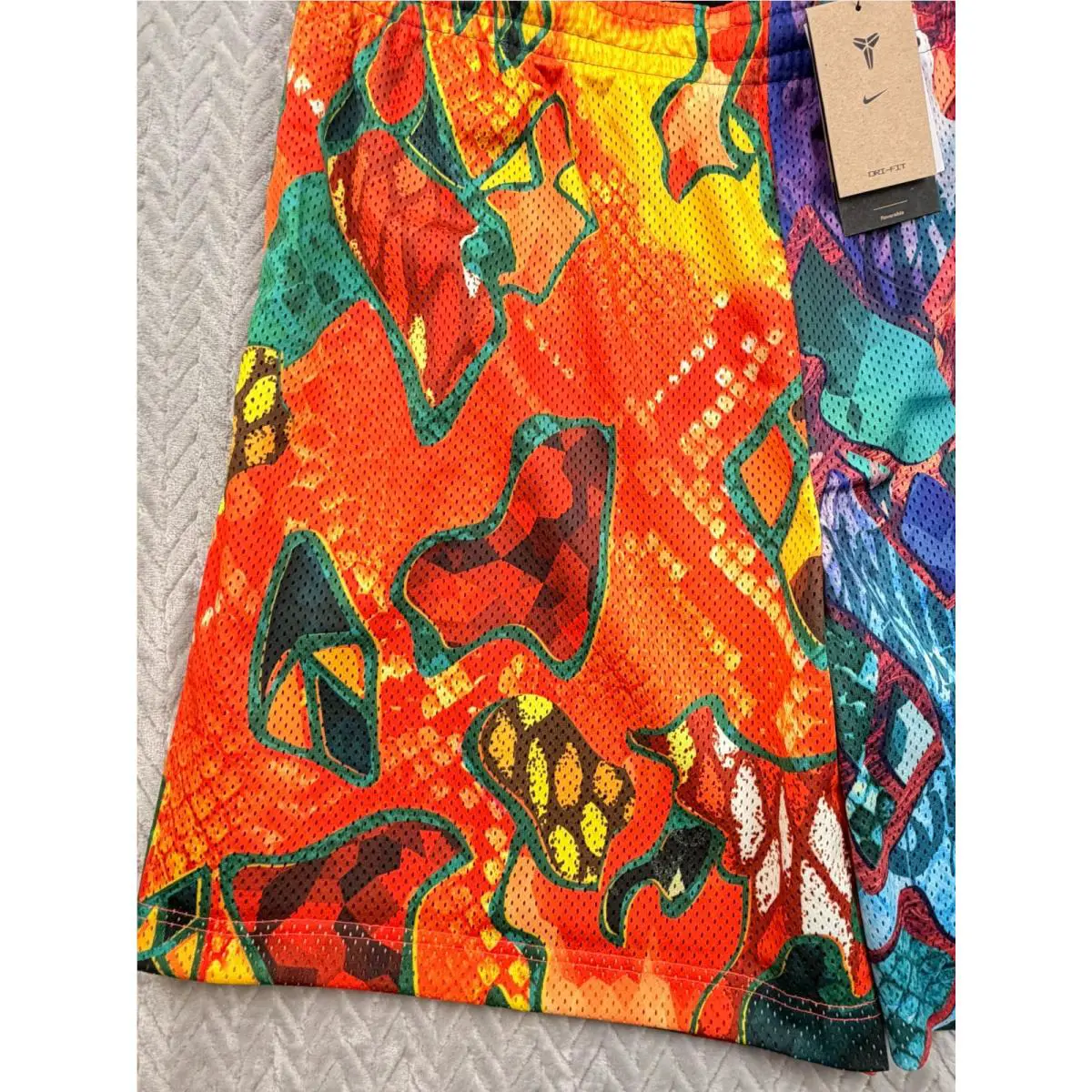 Nike clothing - Nike What The Kobe - What The Kobe - HJ4209010 - Multicolor (UPC: 197863766379) 2