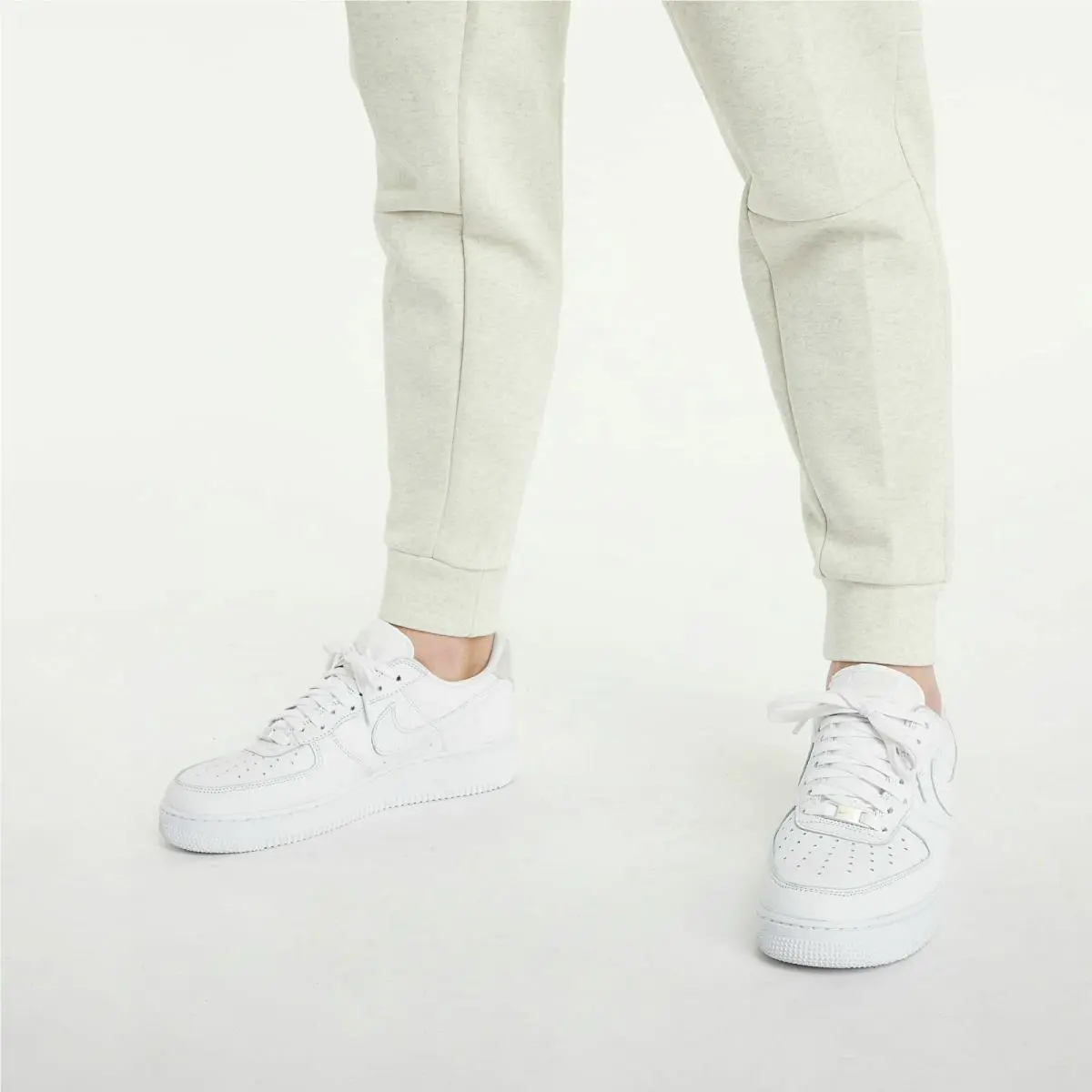 Nike clothing - White 6
