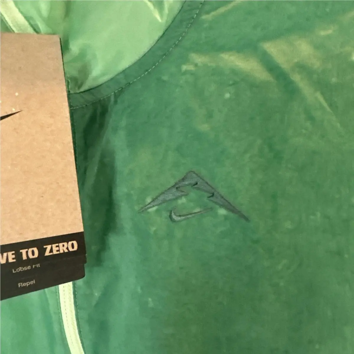 Nike clothing - Nike Trail Repel - Trail Repel - FN6853376 - Green (UPC: 197594993792) 1