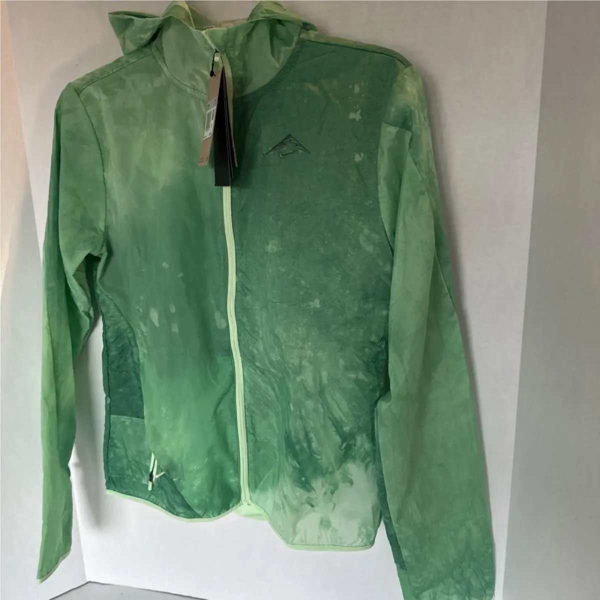 Nike clothing - Nike Trail Repel - Trail Repel - FN6853376 - Green (UPC: 197594993792) 5