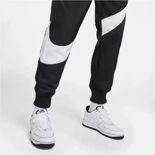 Nike clothing - Black 1