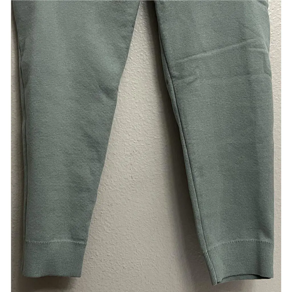Nike clothing - Nike Therma-Fit Tech Pack Engineered Pants - DV9987-330 - Mica Green (UPC: 196153449626) 4