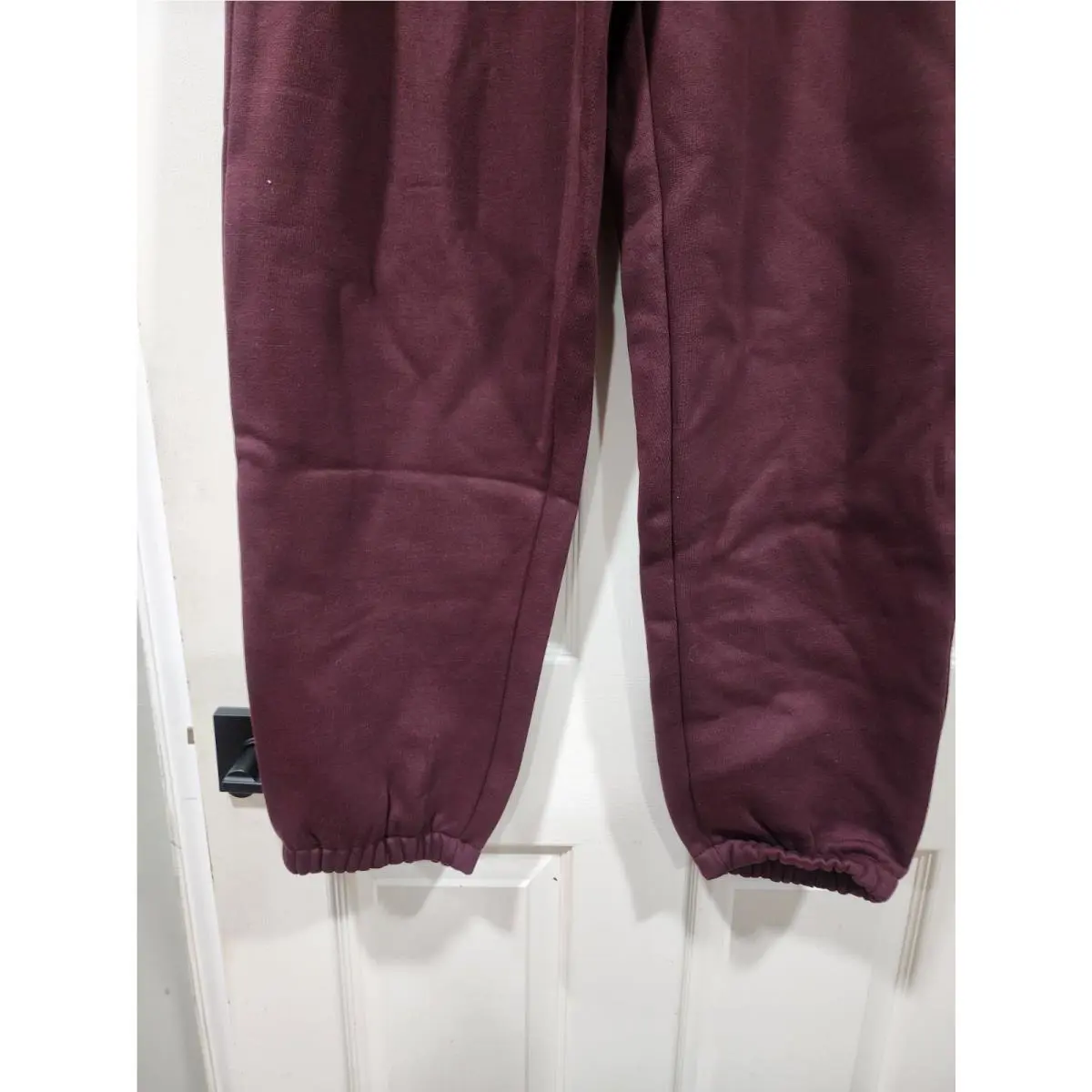 Nike clothing - Burgundy (UPC: 197600941311) 4