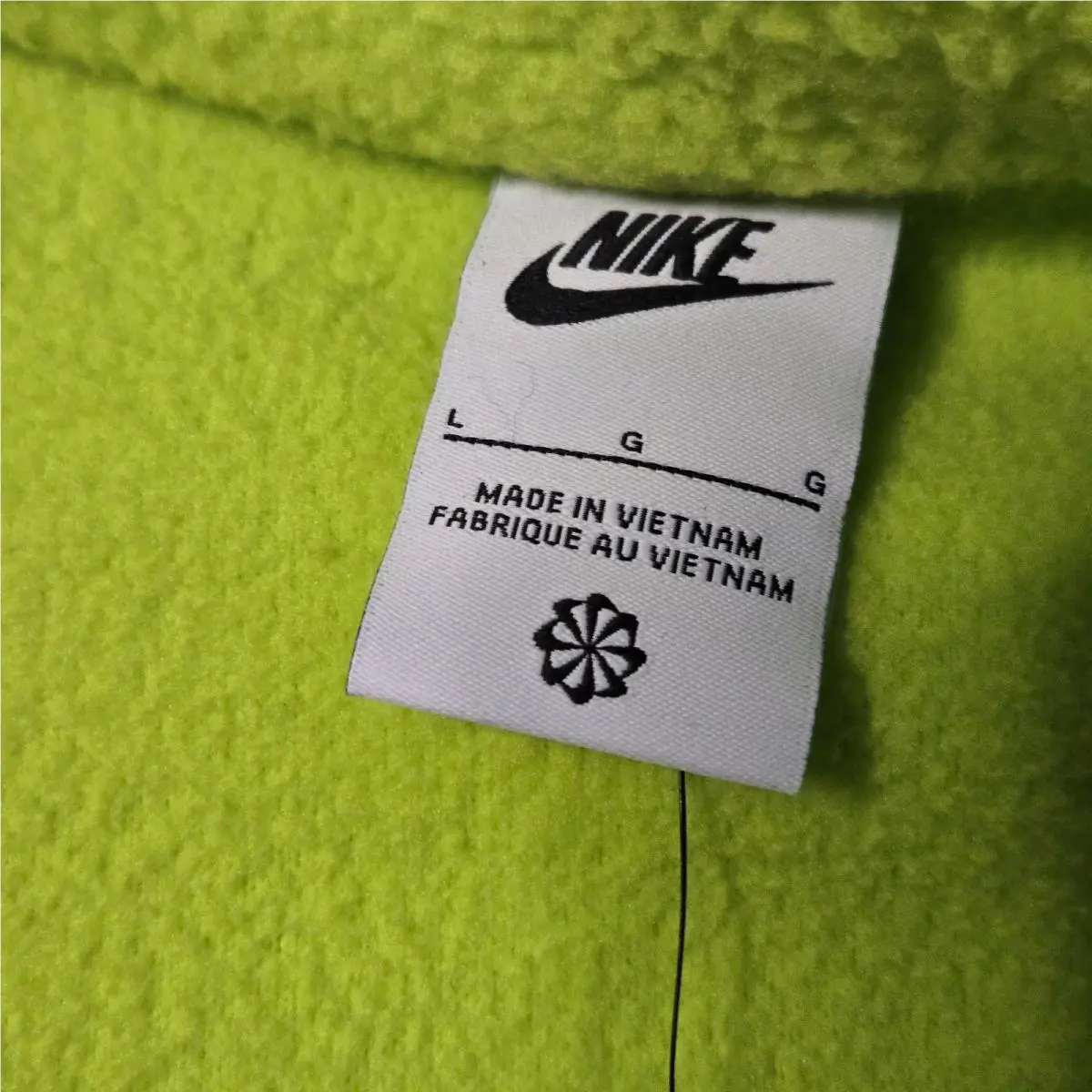 Nike clothing - Yellow 10