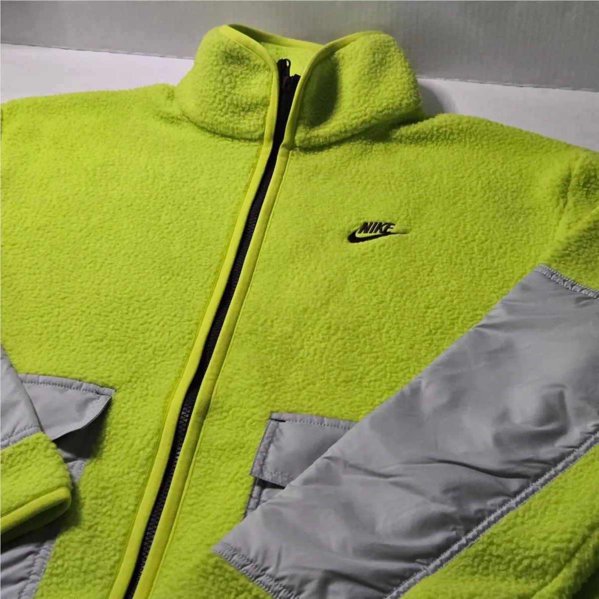 Nike clothing - Yellow 7