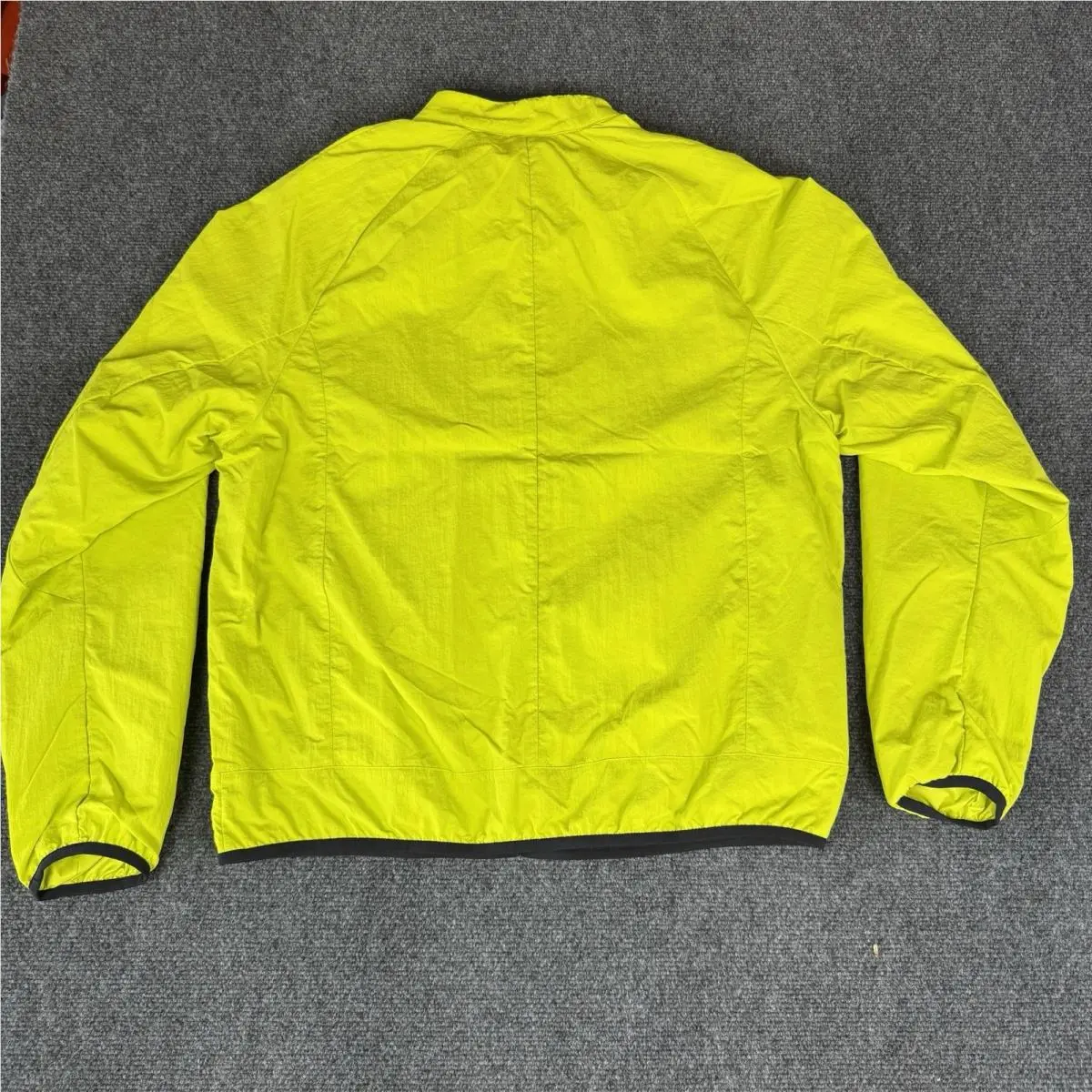 Nike clothing - FZ0750357 - FZ0750357 - Yellow (UPC: 197597265674) 2