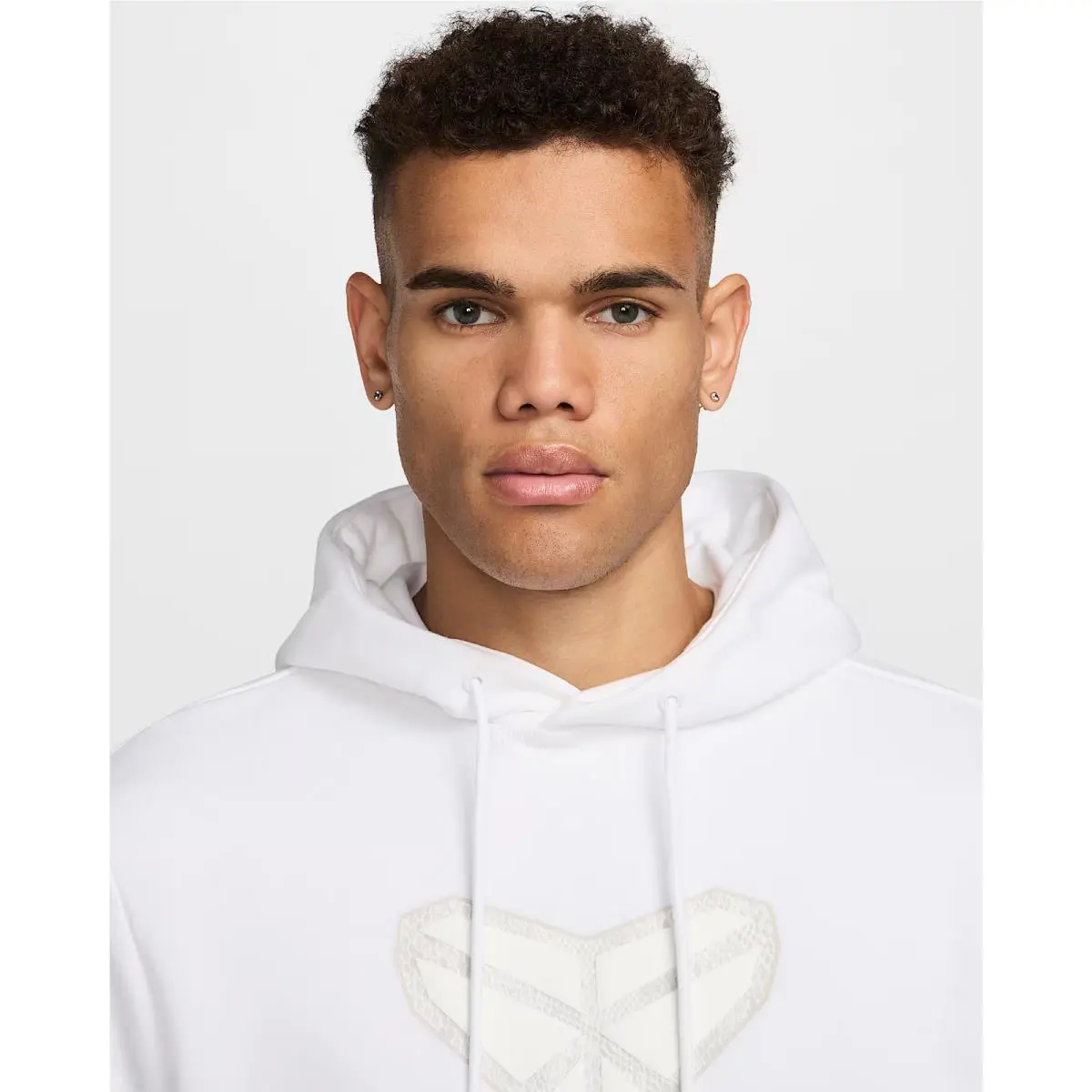 Nike clothing - White (UPC: 197596941739) 4
