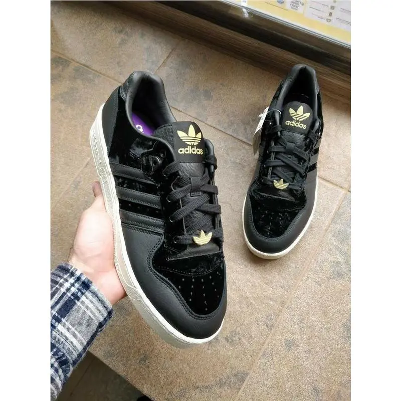 Adidas shoes  - Multicolor 20