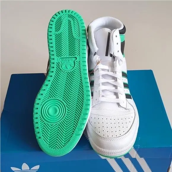 Adidas shoes - adidas originals - originals - Cloud White / Core Black / Hi-Res Green 4