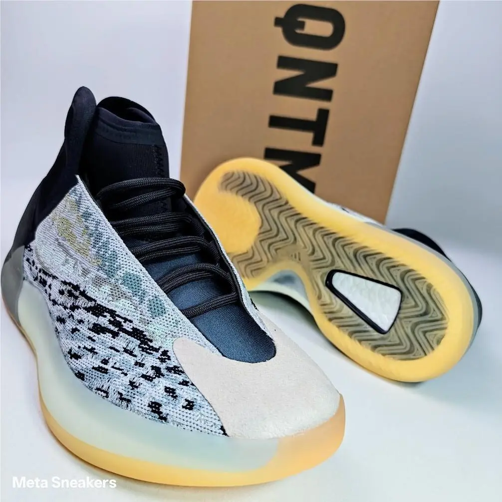 US 13.5 Mens Sea Teal Black Grey Milk Boost Comfort Yeezy Qntm GY7926 by Adidas