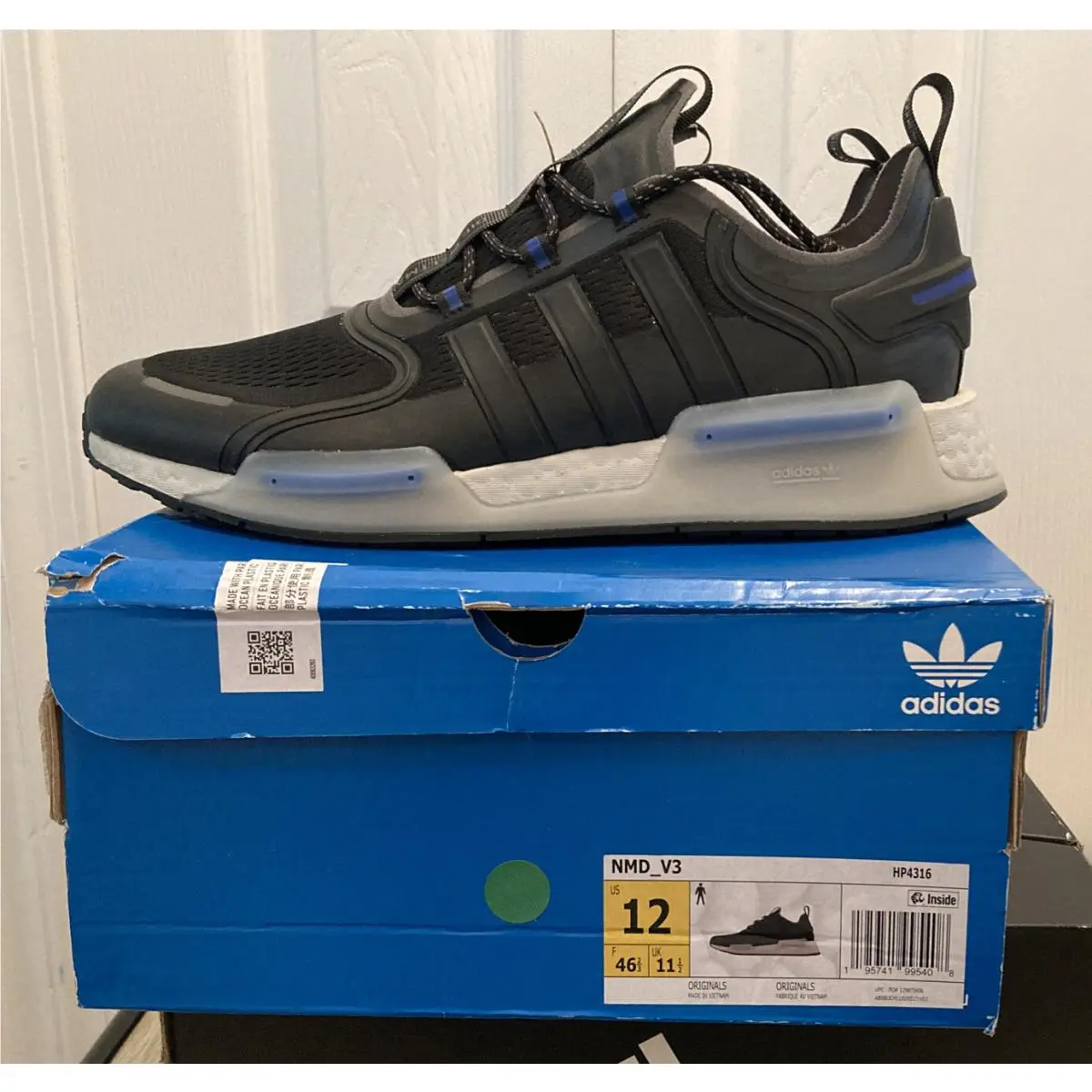 Adidas Nmd V3 Originals Men’s Size 12 Black Grey Blue Sneakers HP4316 W/box
