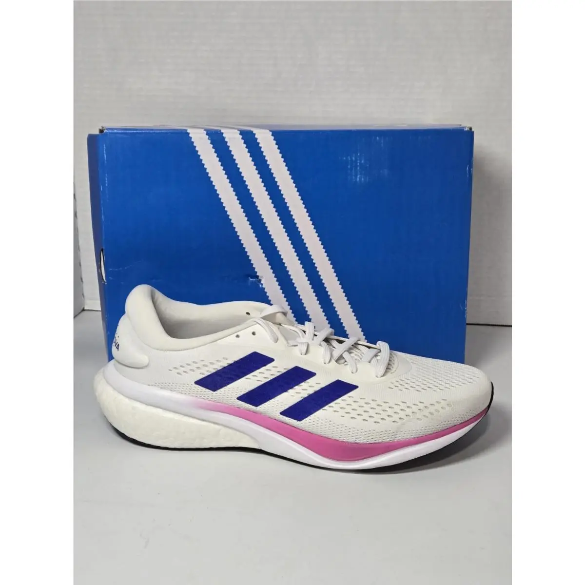 Adidas Men`s Supernova 2 Running Shoe Sneaker HQ9939 Size 11.5 White Blue Pink