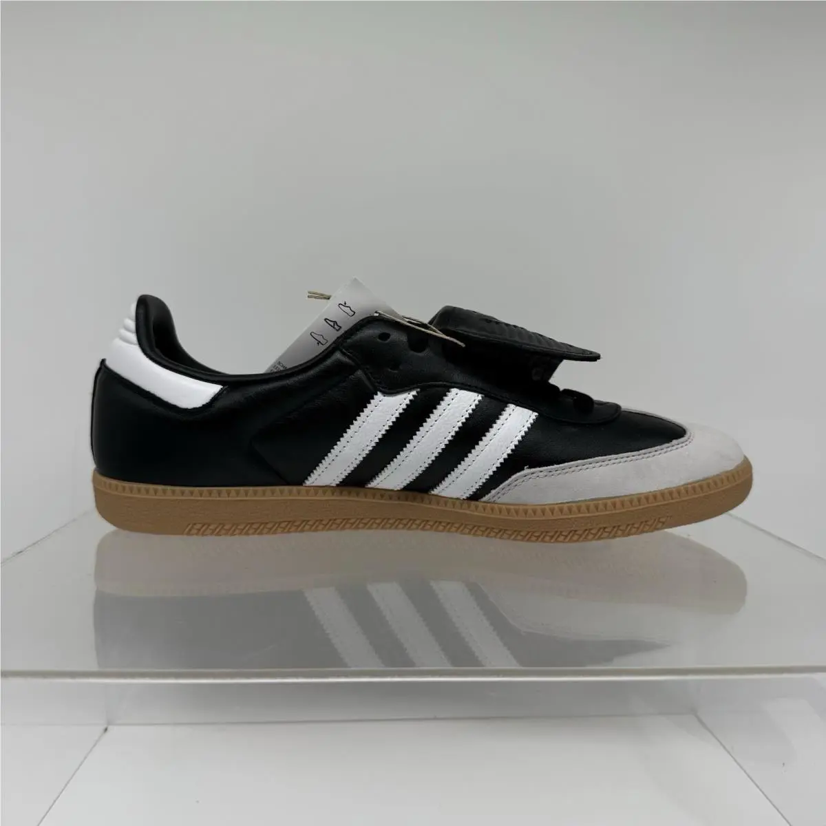 Adidas shoes - adidas Samba - Samba - JI2594 - Black 1