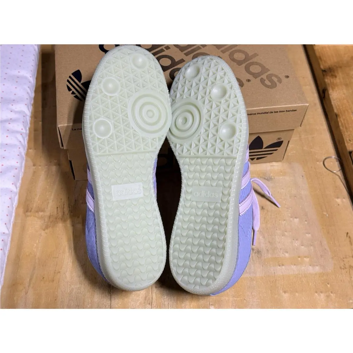 Adidas shoes - adidas Samba - Samba - IG1962 - White 2