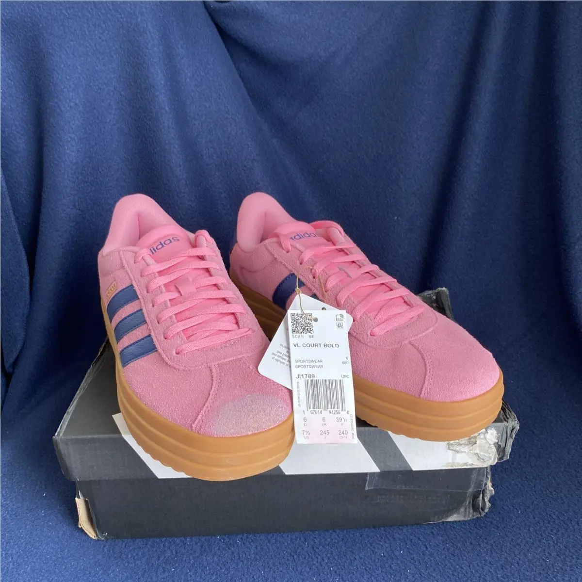 VL Court Bold Pink Sneakers Women’s Sz 7 1/2 B1A by Adidas