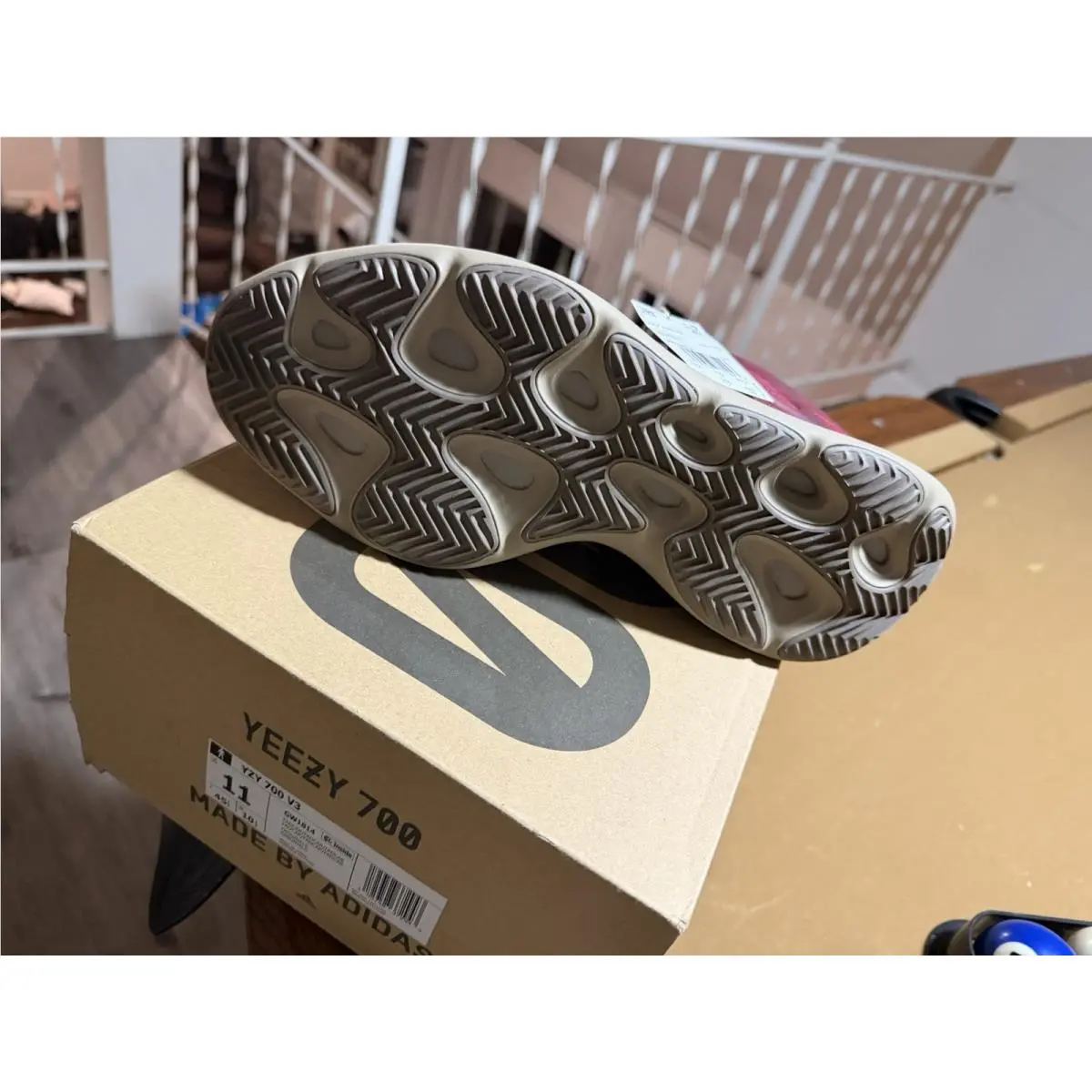 Adidas shoes - adidas Yeezy 700 V3 - Yeezy - GW1814 - Multicolor 0