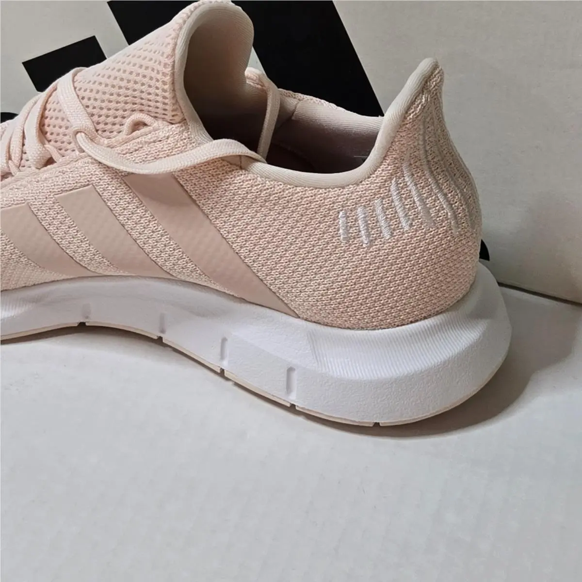 Adidas shoes - adidas Swift Run - Swift Run - Pink 8