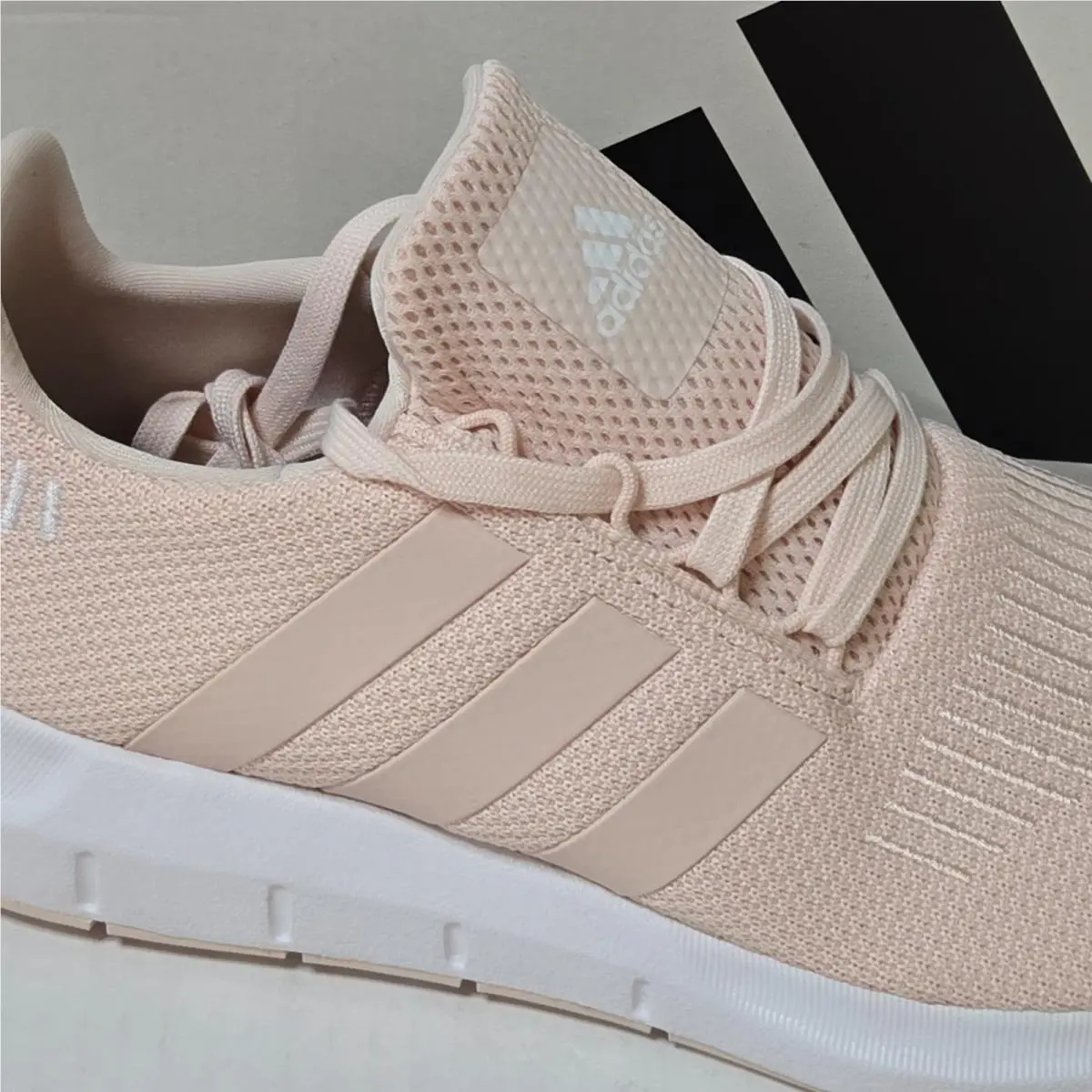 Adidas shoes - adidas Swift Run - Swift Run - Pink 4