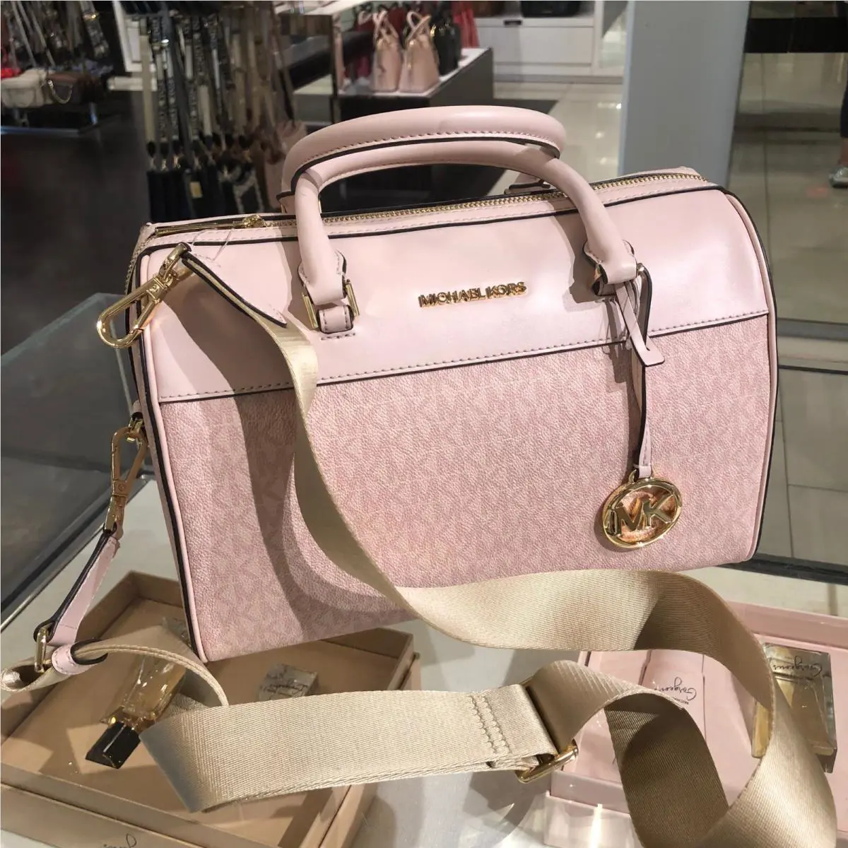 Michael Kors Medium Pink Satchel Bag Handbag Crossbody Shoulder Messenger Purse