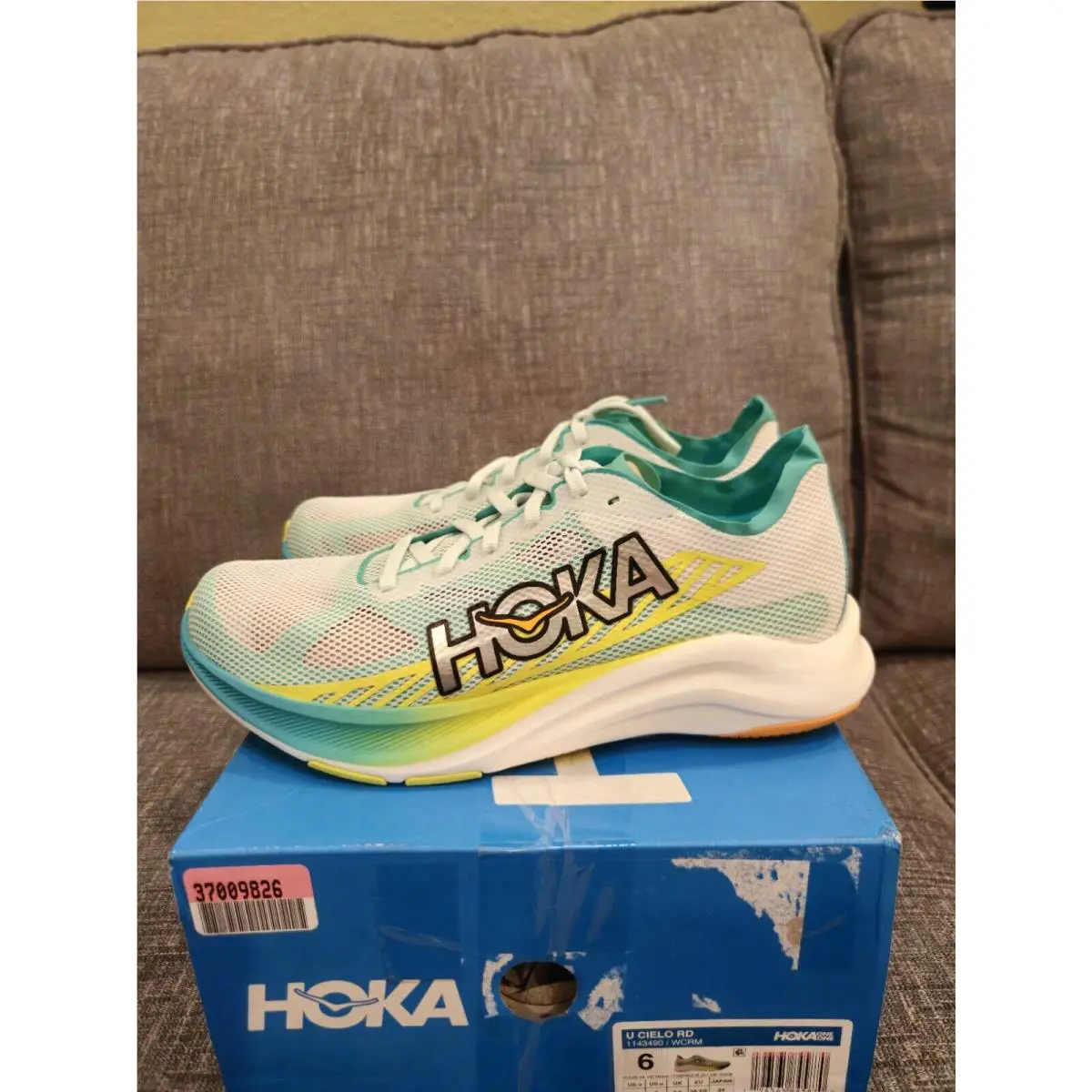 Hoka One One Cielo Road White Ceramic Sneakers 1143490 Wcrm Women`s Size 6