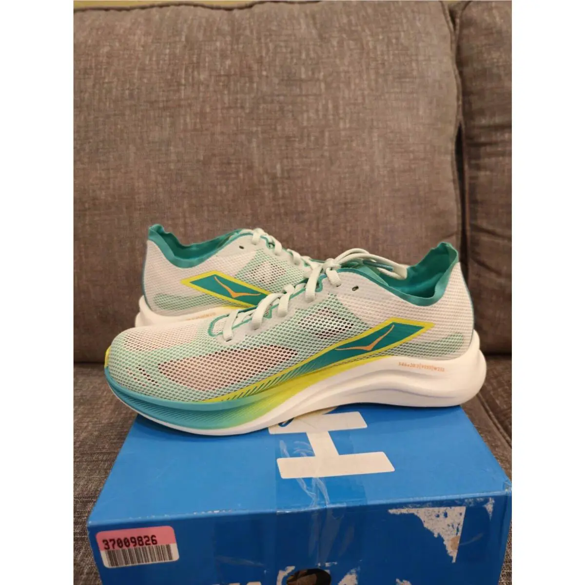 Hoka shoes  - Green 3