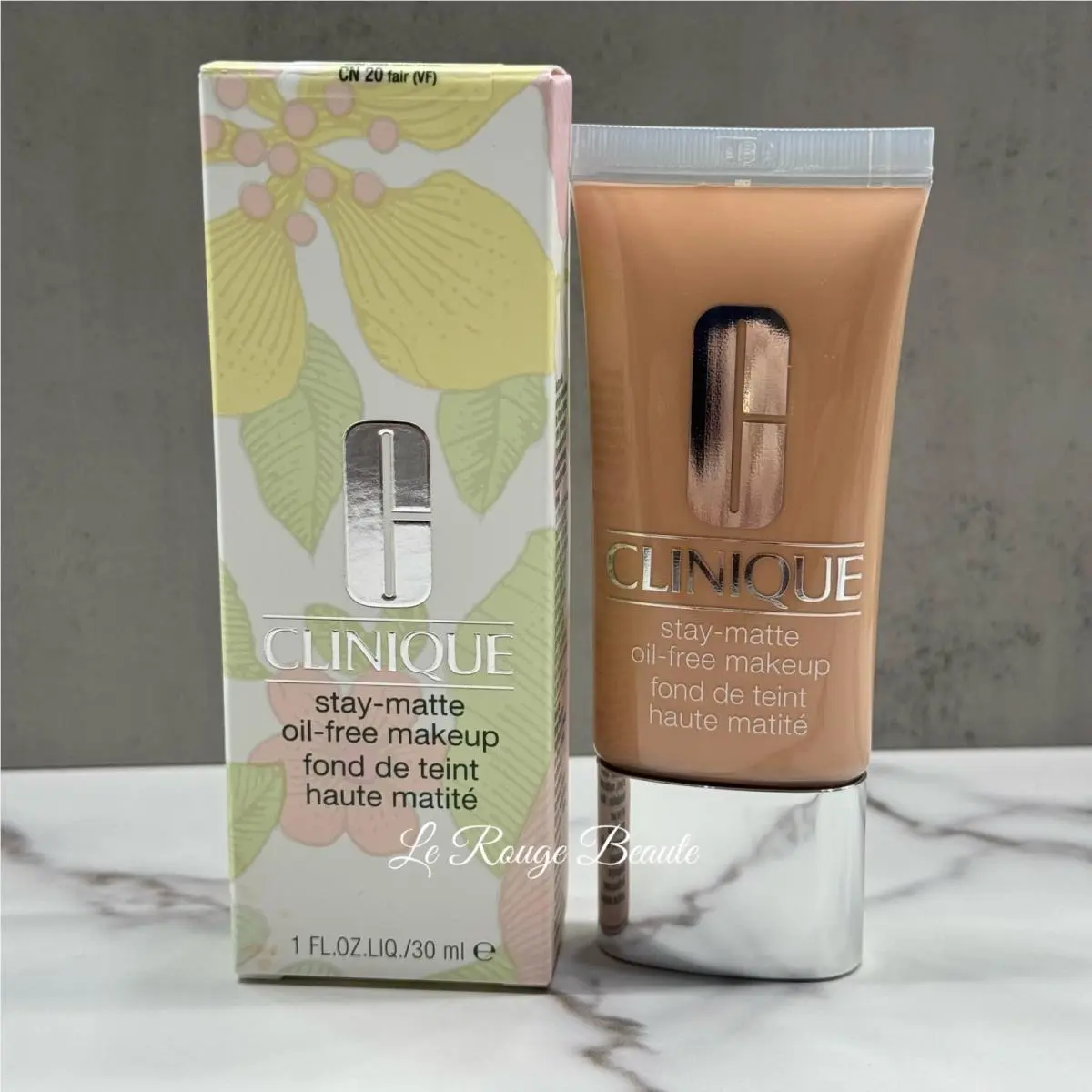 Stay-matte Oil Free Makeup Foundation Pick Shade Price For 1 Only CN 20 Fair (vf) by Clinique