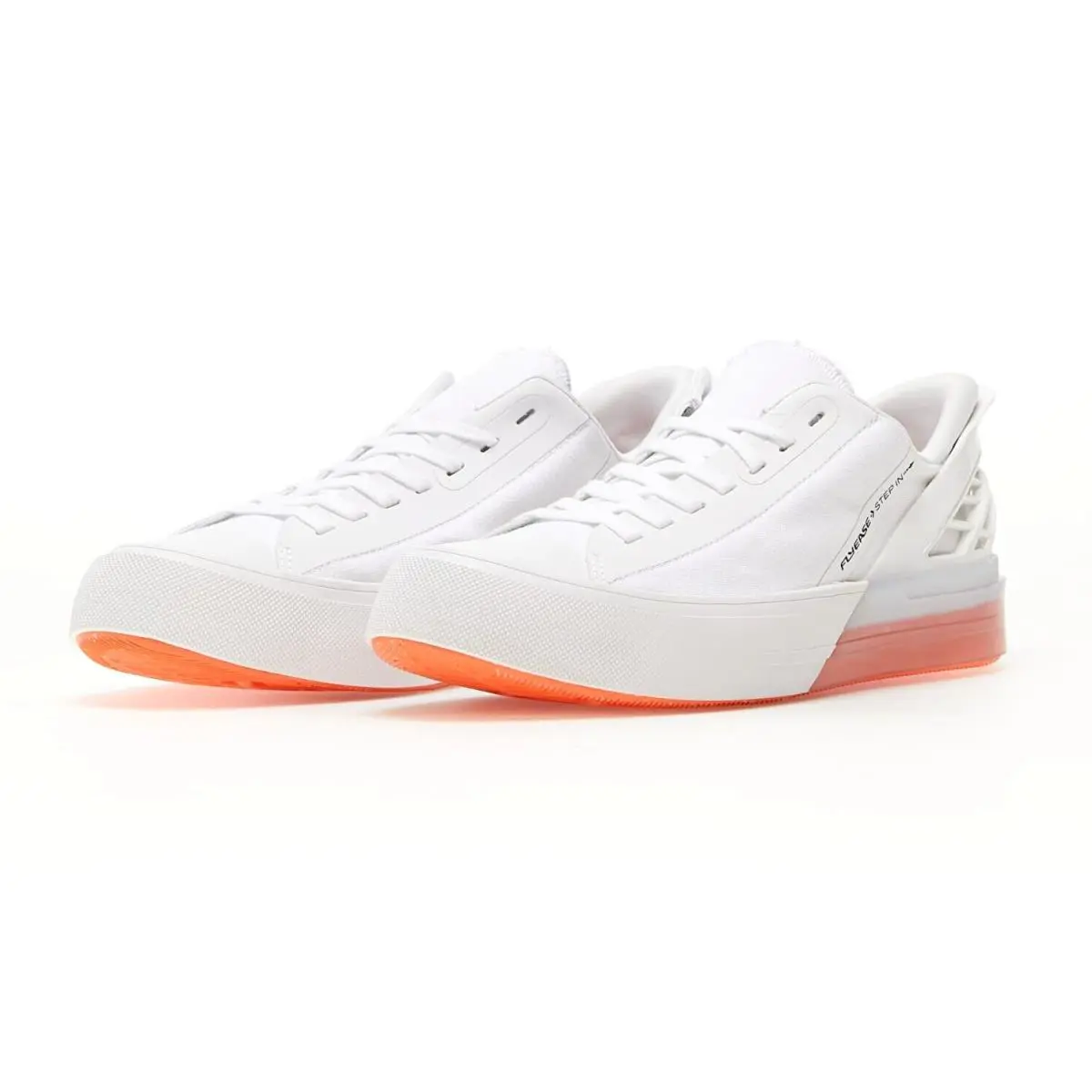Converse shoes - Coverse CTAS CX Flyease Ox - 172806C - White 1