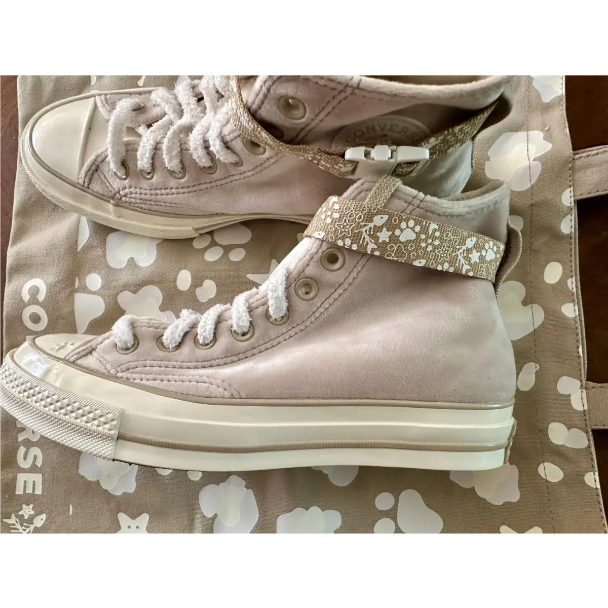 Converse shoes - Converse Cat Inspired - Cat Inspired - A08160C - Beige 3