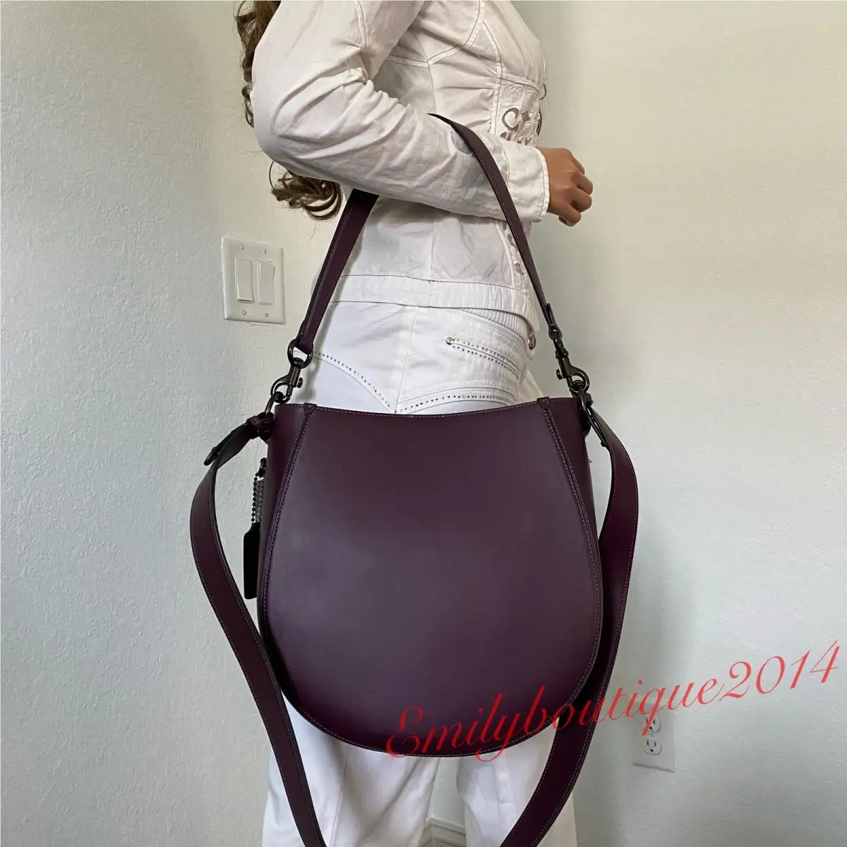 Coach 88344 Maddy Hobo Glovetanned Leather Crossbody Bag Pouch Purple