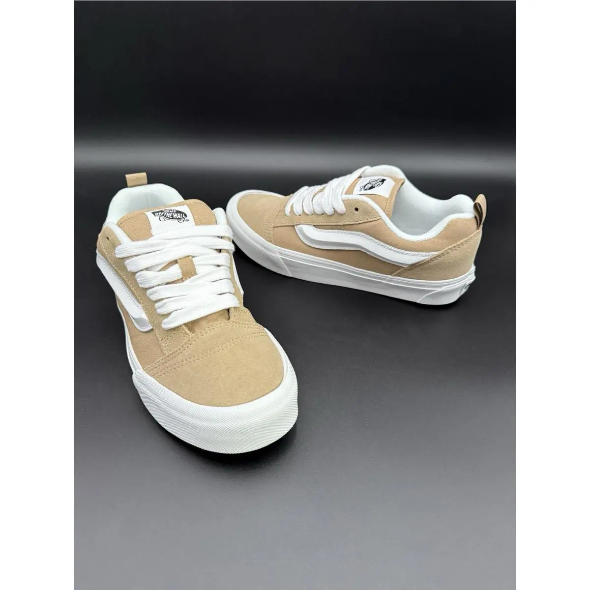Vans shoes - VANS Knu Skool - Knu Skool - VN000CRPKHK - Beige 18