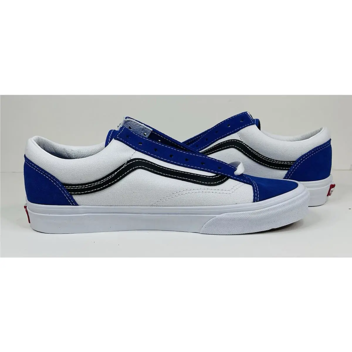 Vans shoes - VANS Style 36 - Style - VN0A3DZ3WZ9 - White 3