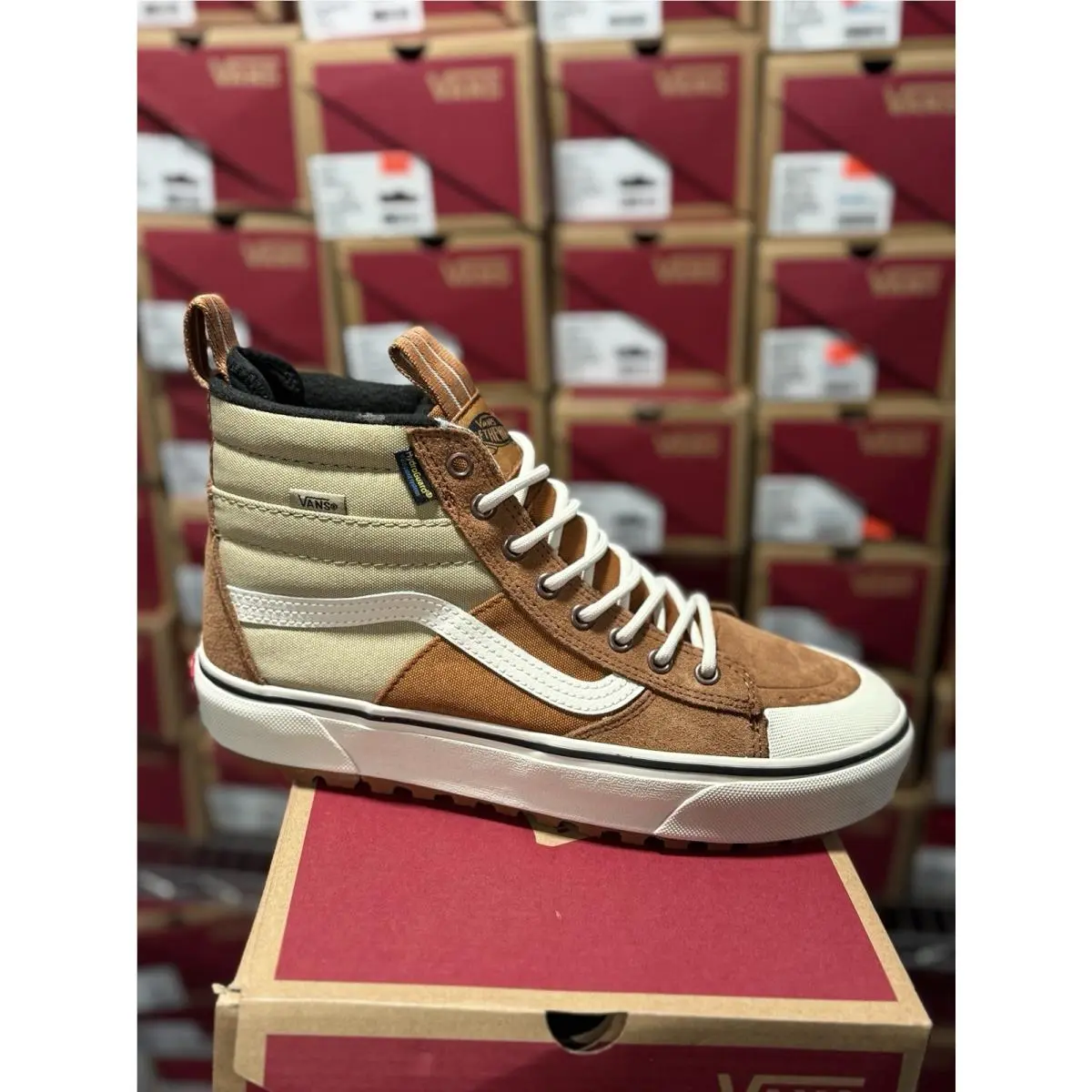 Vans shoes - VANS Sk8-Hi Mte - Mte - VN000CVTI6Y - White 14