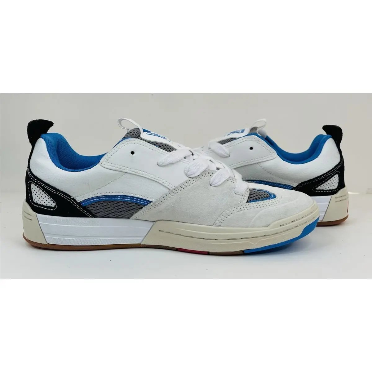 Vans shoes - mixxa - mixxa - VN000CUYWTM - White 3