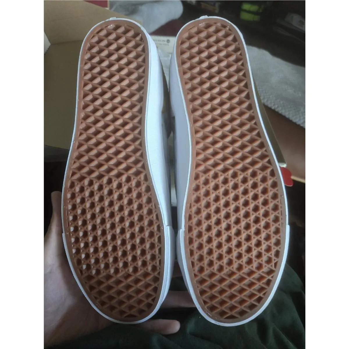 Vans shoes  - green/Wht/ red, Manufacturer: True White/Multi-Color 7