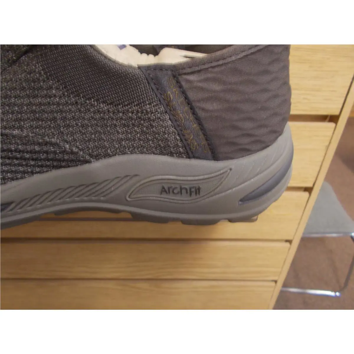 Skechers shoes - SKECHERS ARCH FIT MOTLEY ATLEE - Brown 1