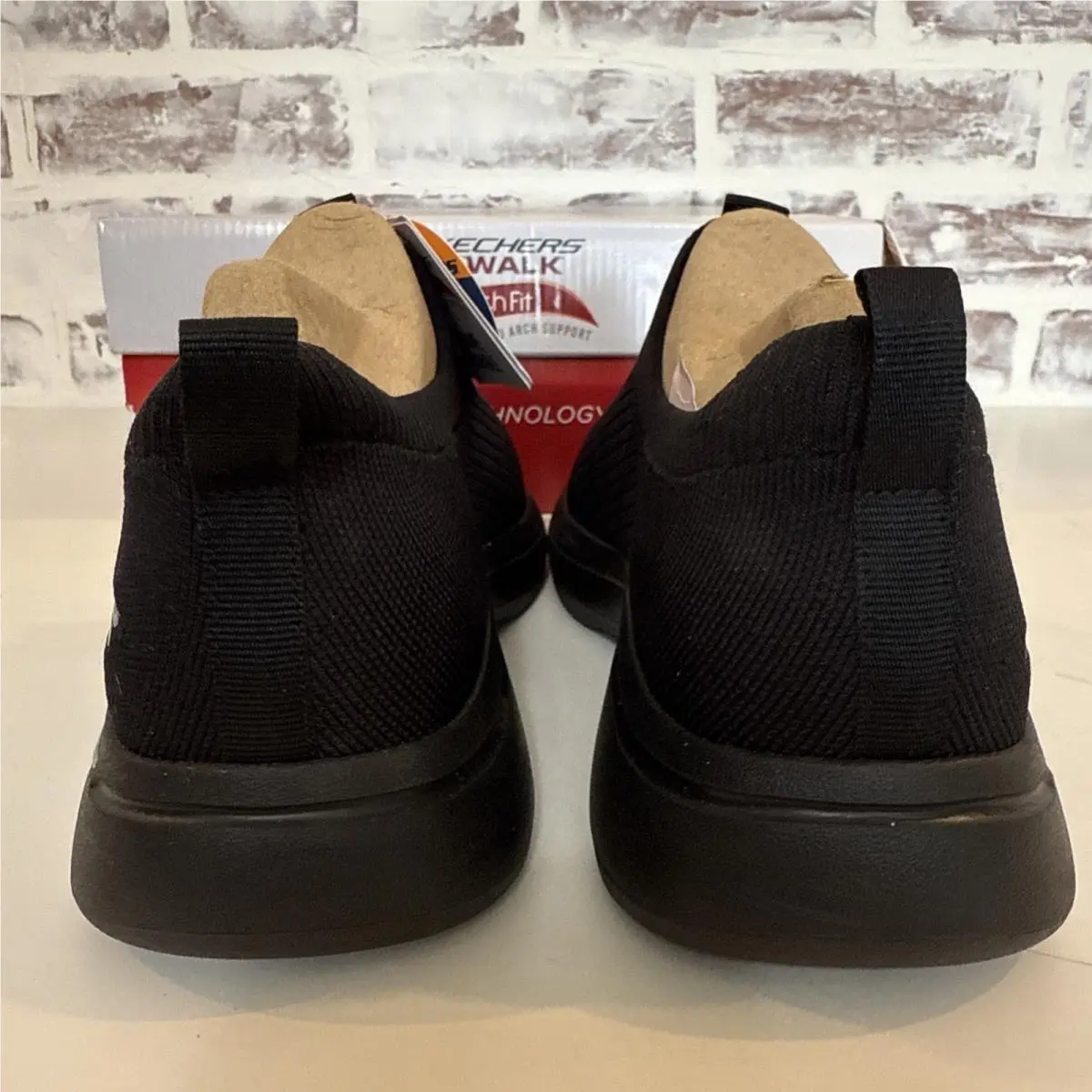 Skechers shoes - Black (UPC: 0194428916859) 3