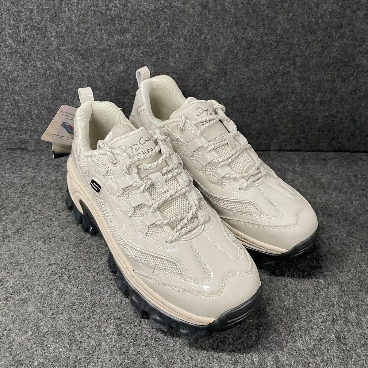Skechers Hi Ryze Doja`lite Sneaker Women`s Size US 9 Off White