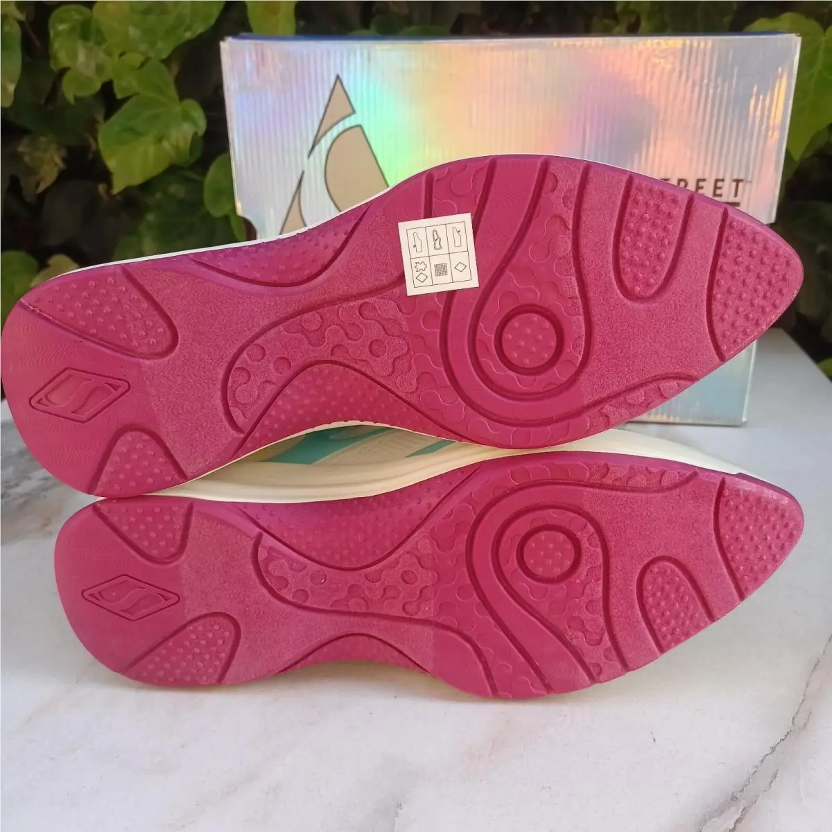 Skechers shoes - Point It - Point - White 8