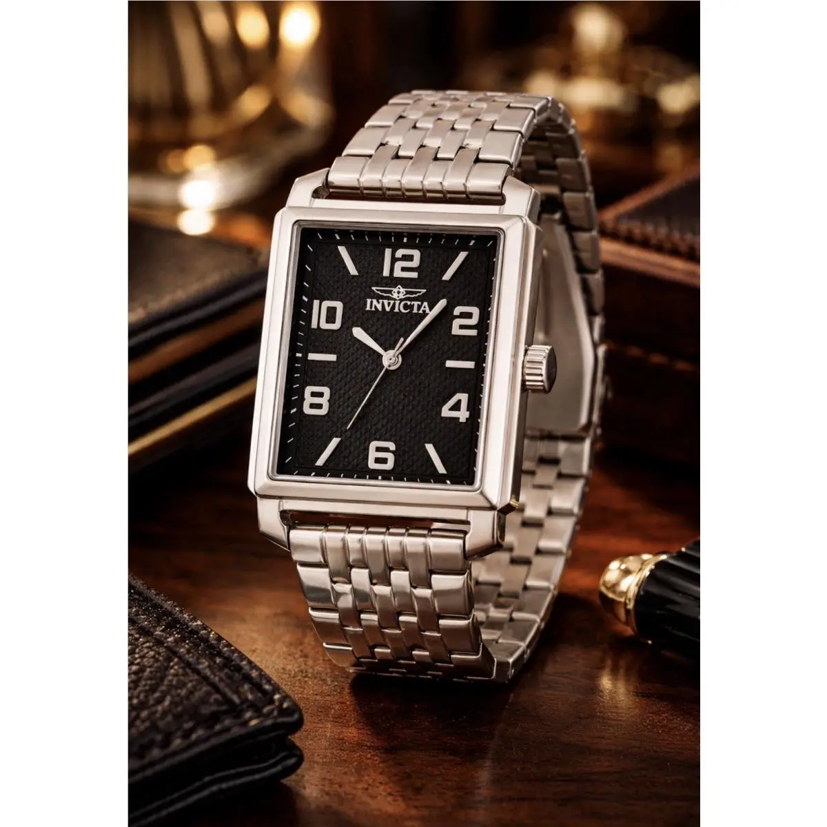 Invicta Vintage Quartz Black Dial Mens Watch 46659 Classic Sexy Luxury Look - Dial: Black, Band: Silver-tone, Bezel: Silver-tone
