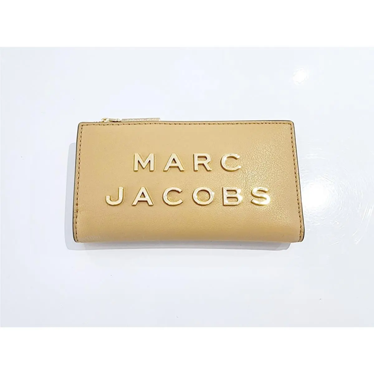 Marc Jacobs Tan Slim Leather Card Case Wallet with Coin Pocket