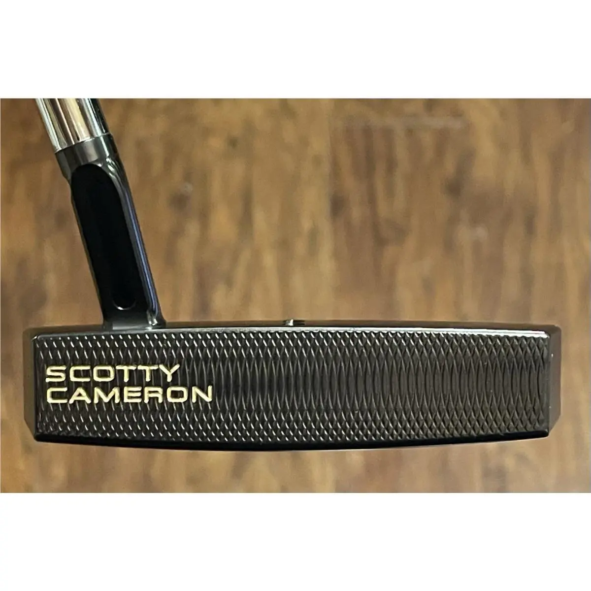 Scotty Cameron  - Phantom 7.5 - 2025 - Xtreme Dark Finish - DLC - Gold, Lie Angle: Black 3