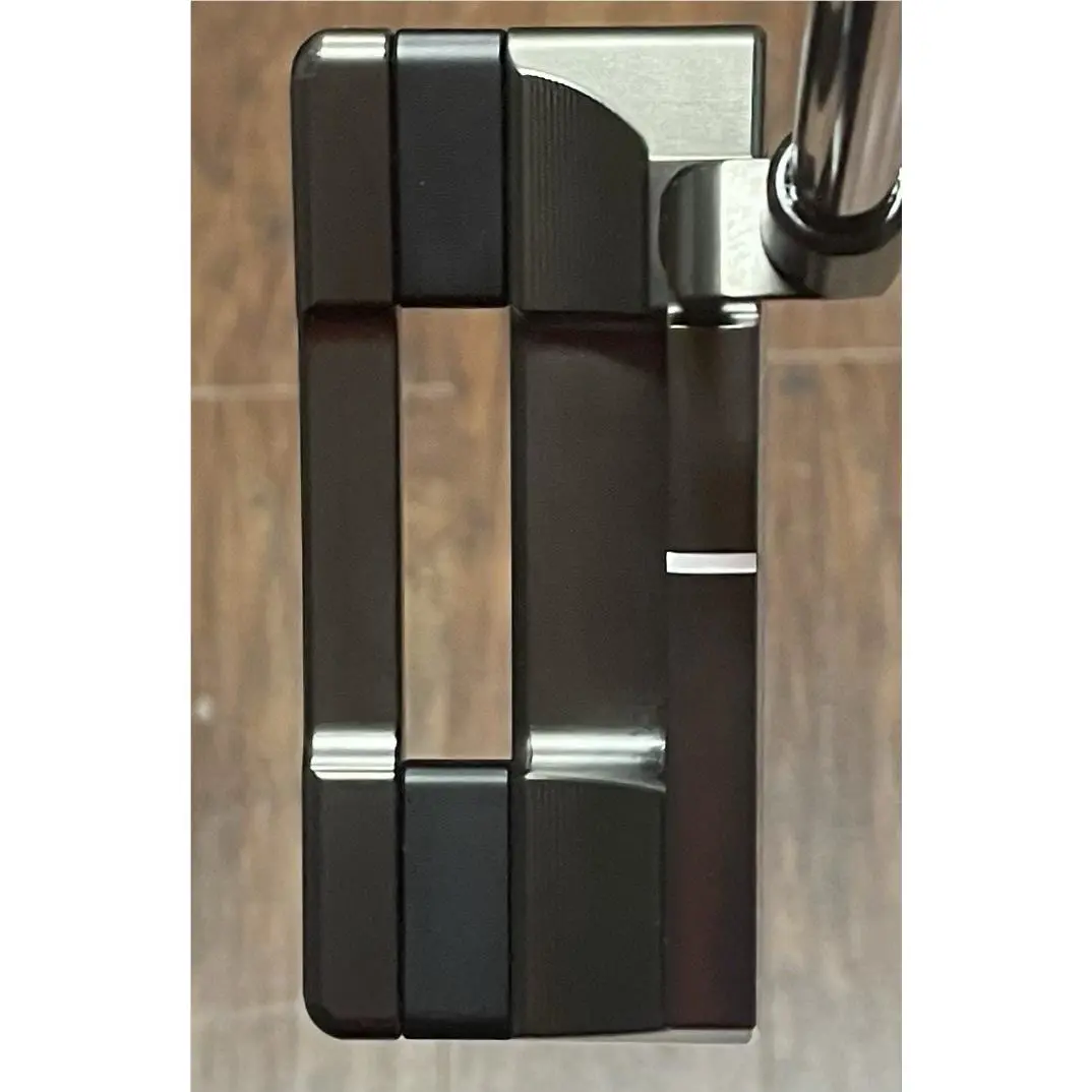Scotty Cameron  - Studio Style Squareback 2 - 2025 - SCS - Xtreme Dark Finish - DLC - Black, Lie Angle: Black 4